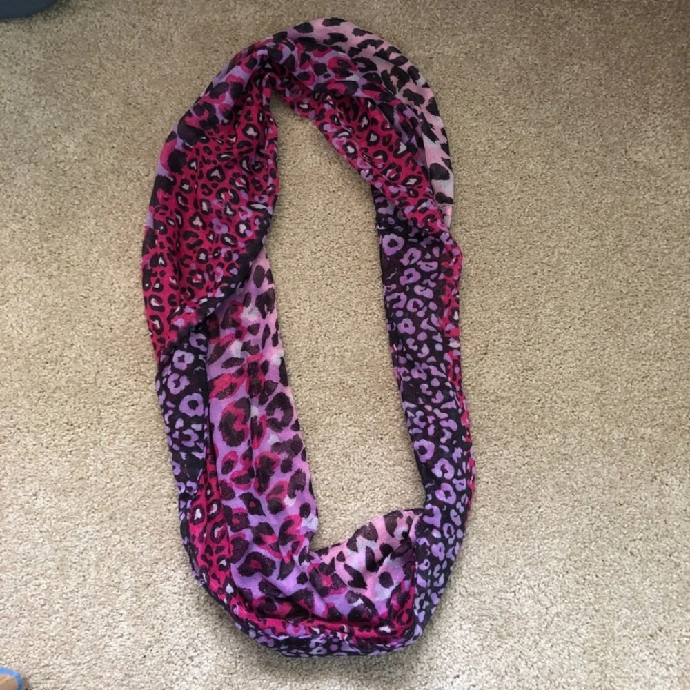 Infinity Scarf - Picture 2 of 2